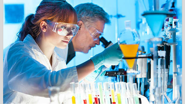 SafetyBytes® HazCom: How Hazardous Substances Effect The Body 